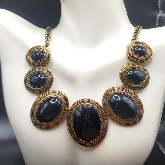 N2935 onyx bib Egyptian amulet‎ necklace - Picture 1 of 3
